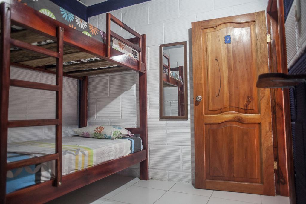 Hostel El Gran Azul Olon Bilik gambar